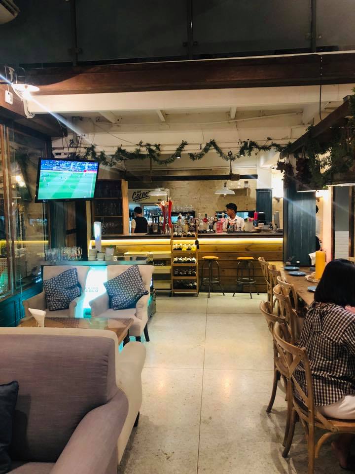 My Corner Bar&Bistro กูรูกูรุ ทุกด้านย่านบางนา
